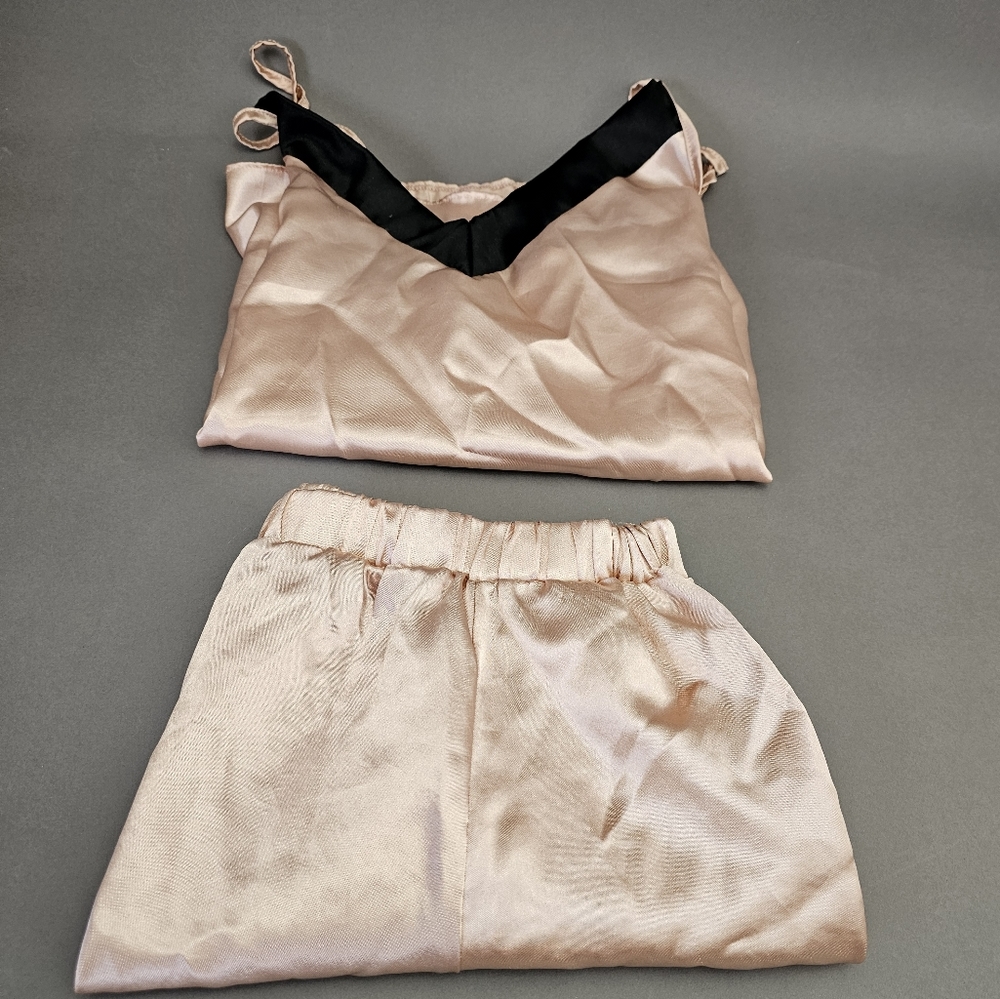 Peach 2 piece pajama set made by Be Wicked